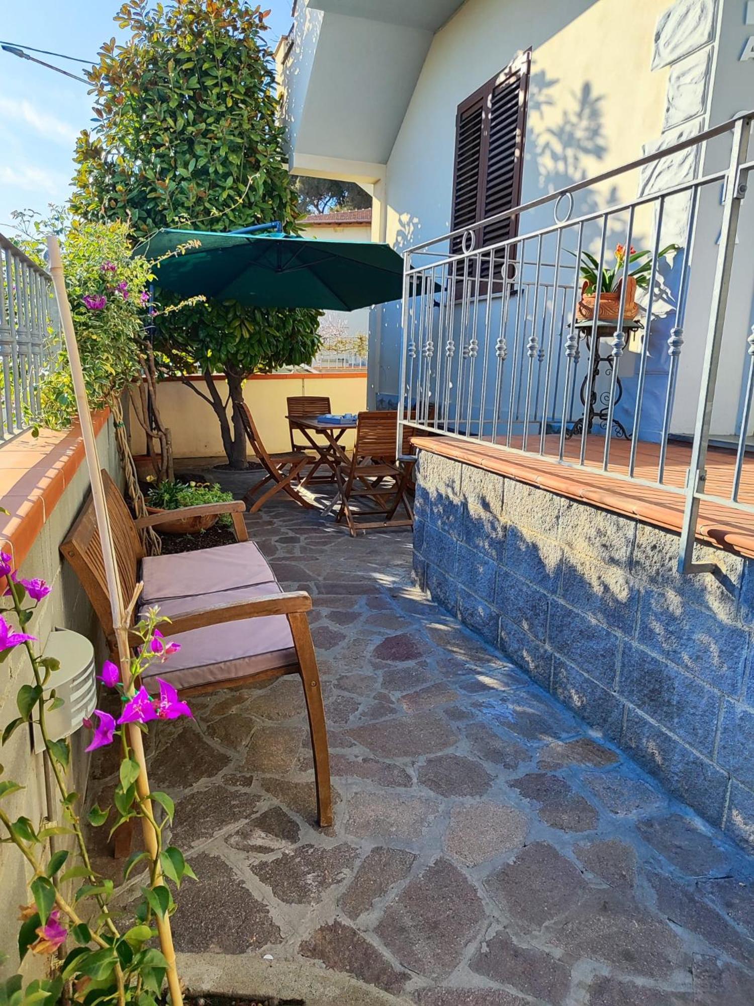 Apartament A Casa Di Gina Rosignano Solvay Zewnętrze zdjęcie